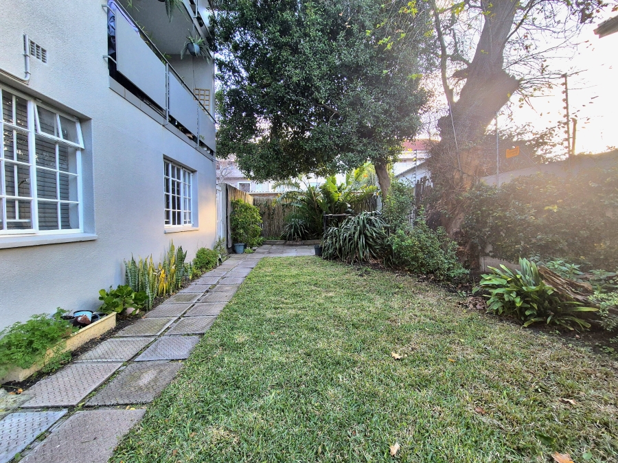 1 Bedroom Property for Sale in Wynberg Western Cape